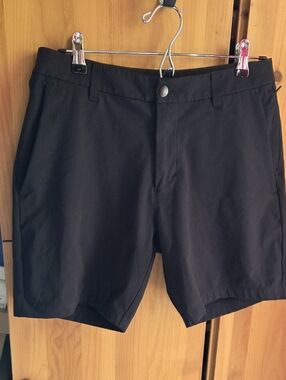 Lululemon Men's ABC Classic Fit 7" Black Shorts In Warpstreme Size 30